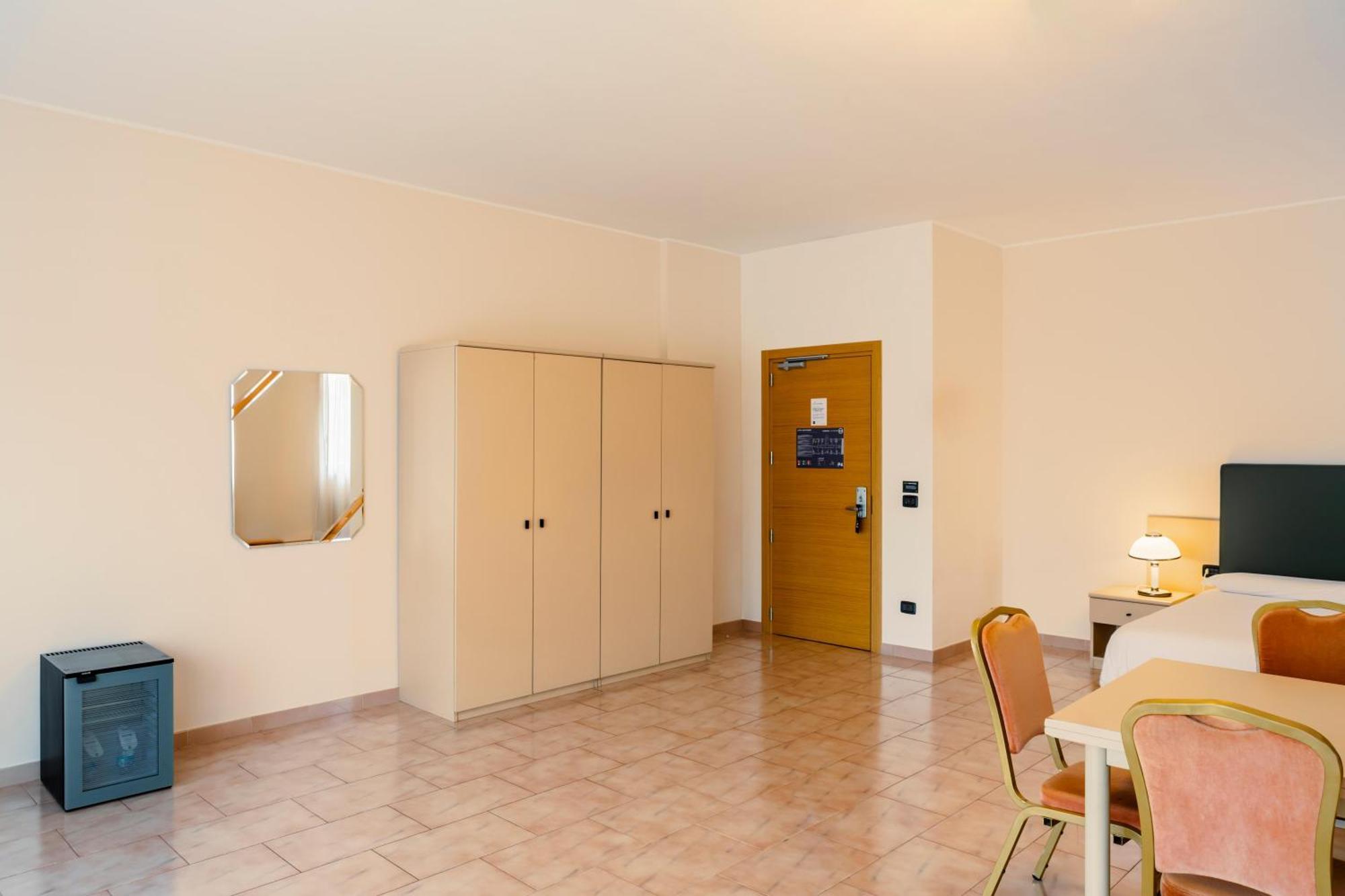 B&B Hotel Bari Rondo Kültér fotó