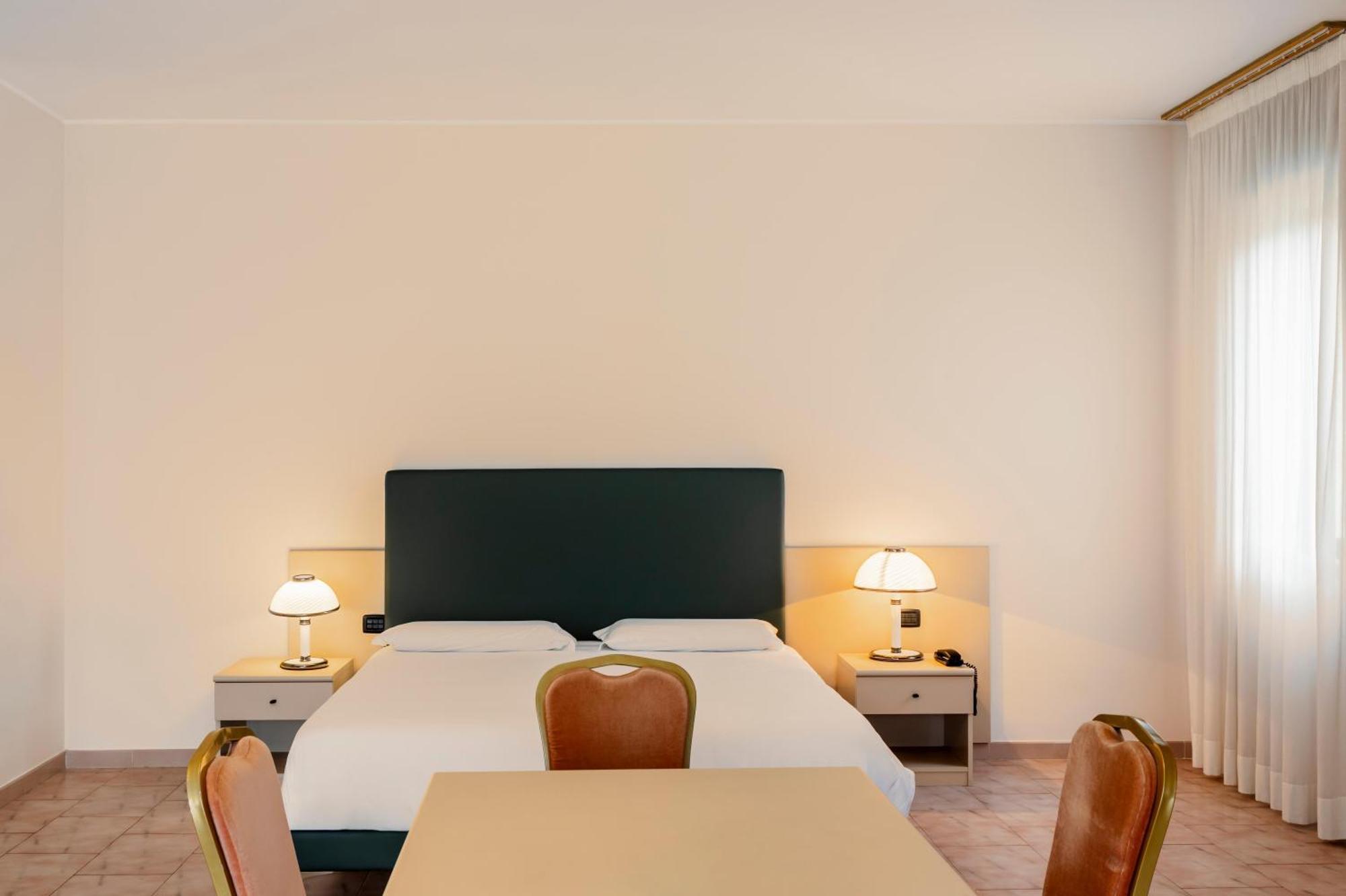 B&B Hotel Bari Rondo Kültér fotó